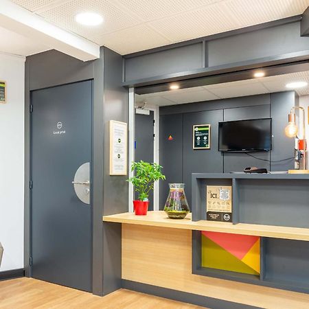 B&B Hotel Nantes Aeroport Bouguenais Exterior foto