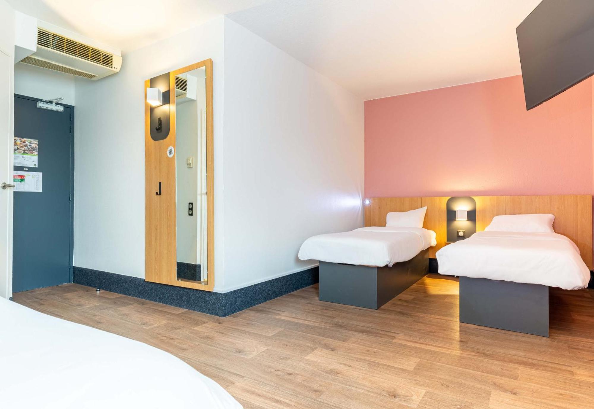 B&B Hotel Nantes Aeroport Bouguenais Exterior foto